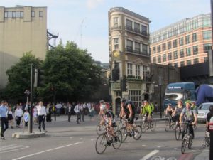 Love London, Go Dutch